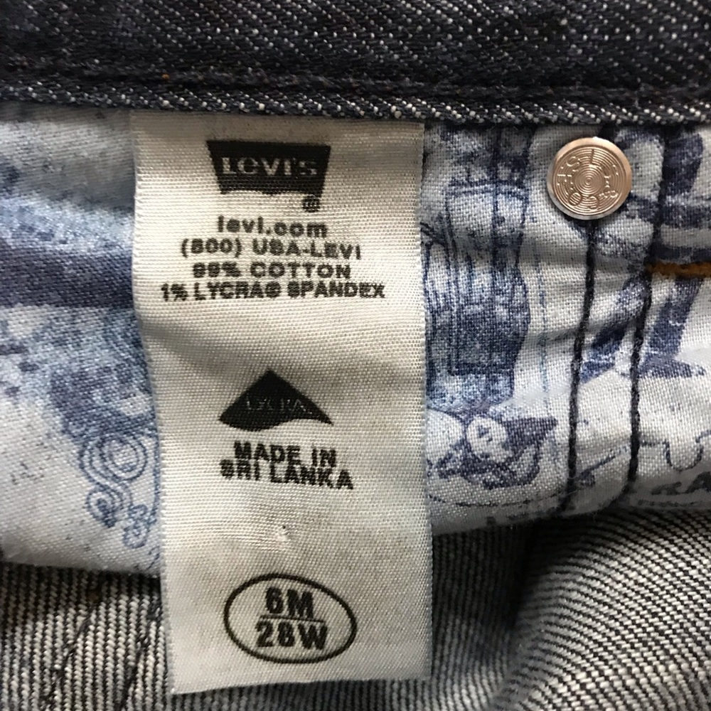 Levi’s - Picture 4 of 4